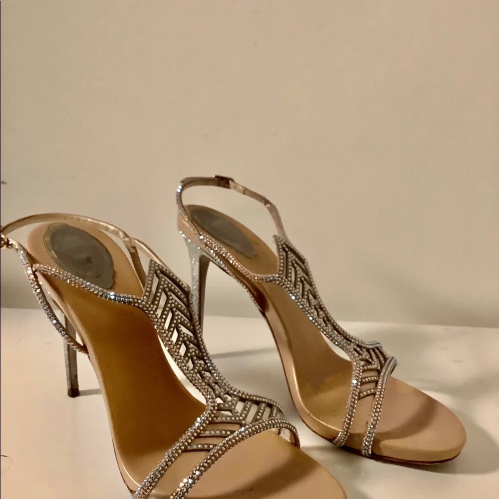 Rene Caovilla Crystal Chevron T Strap Rhinestone Jeweled Slingback Sandals - Picture 4 of 9